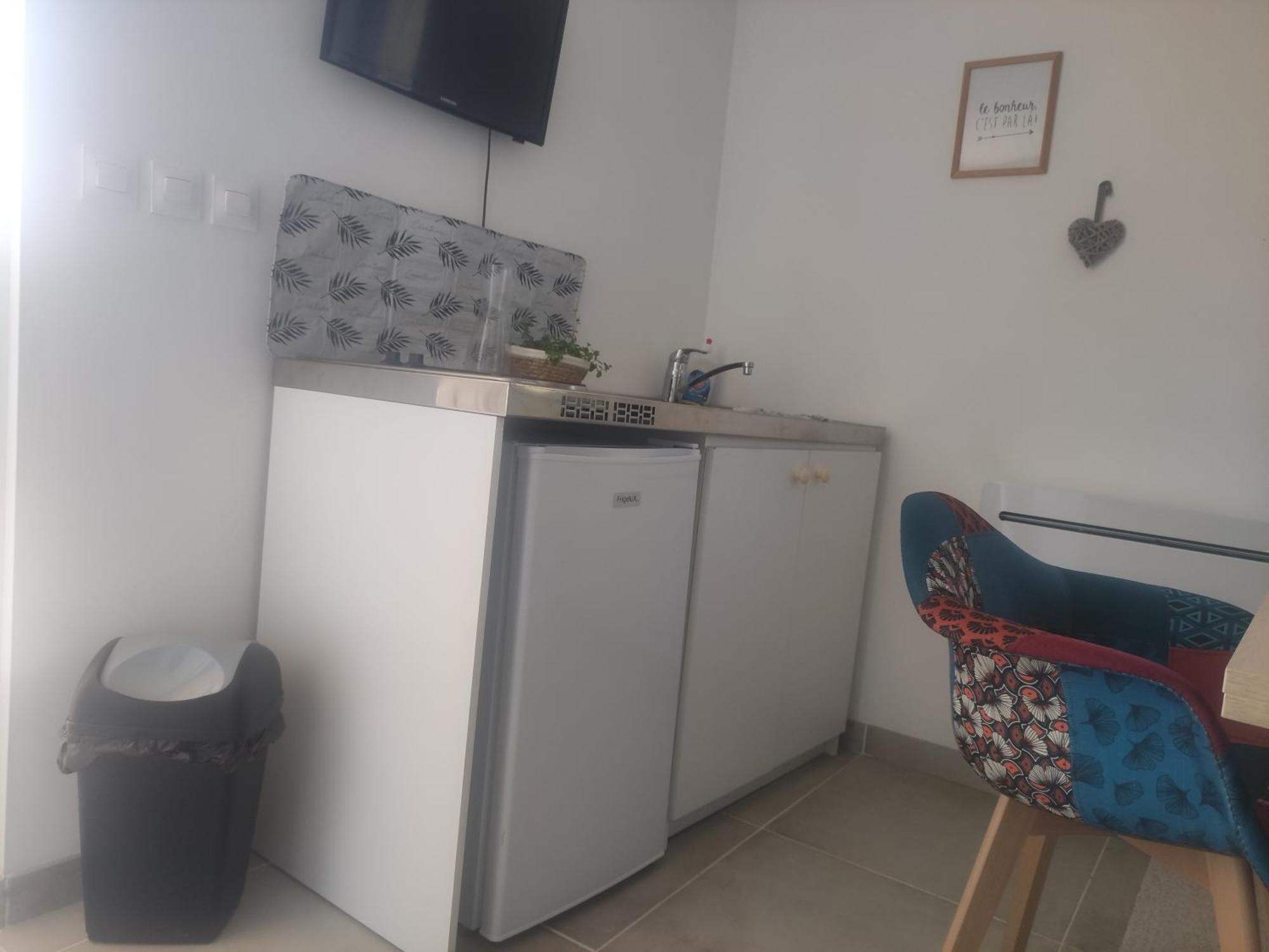 Apartamento Le Petit Cocon Montbozon Exterior foto